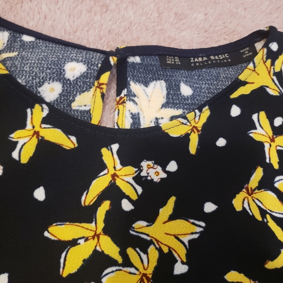 Zara Floral Dress - Picture 7 of 8